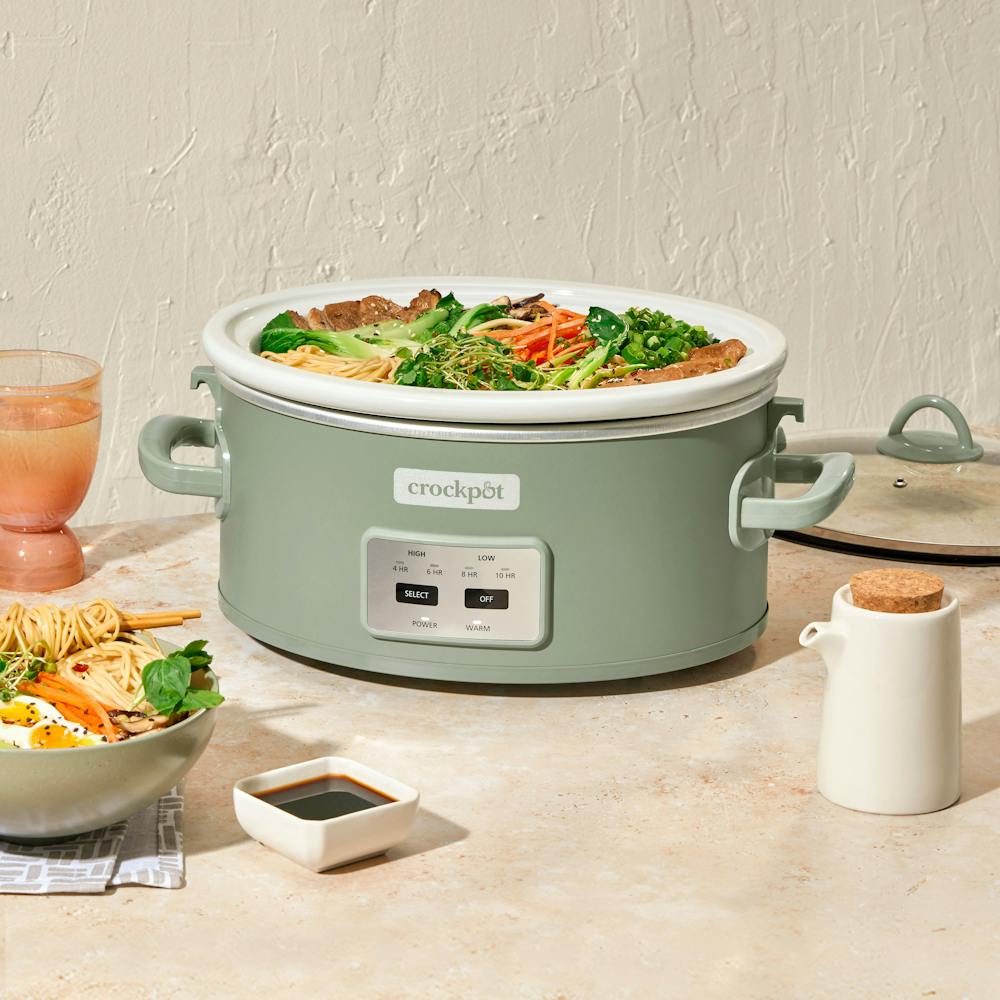 crock-pot-programmable-design-series-6-quart-cook-and-carry-slow-cooker-moonshine-j4 94e6cb40-ae64-3660-918d-c04a575e1d96.jpg