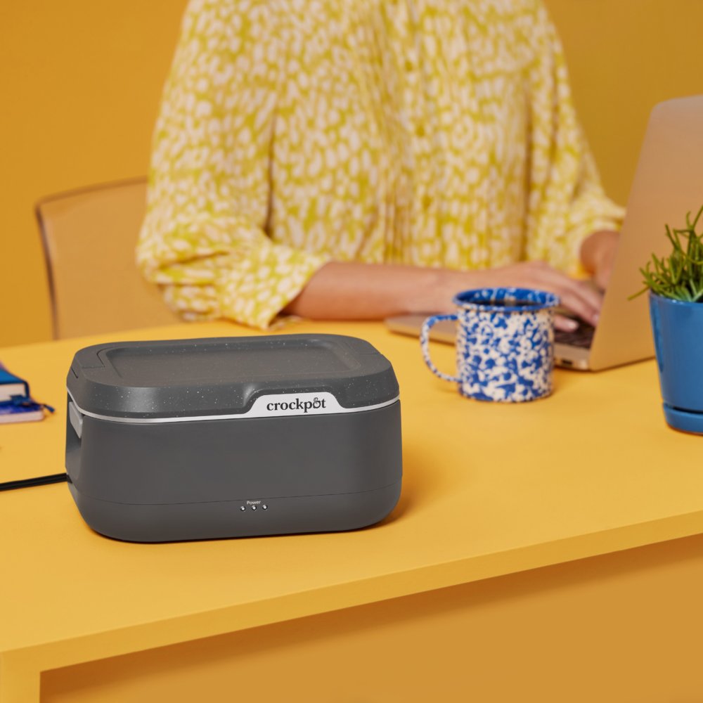 crock-pot-go-portable-food-warmer-electric-lunch-box-with-detachable-cord-s0 DC-39029-Crockpot_CPGO-ATF08-nogfx