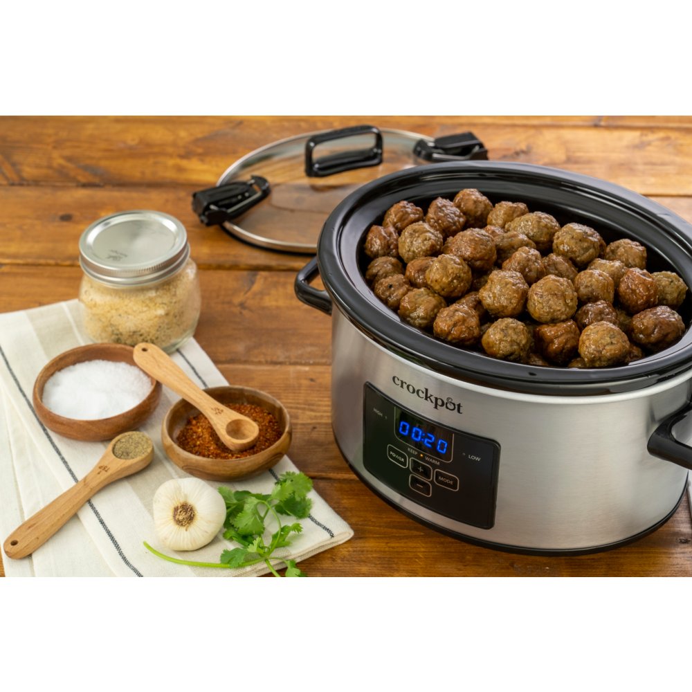 crock-pot-programmable-4-quart-cook-and-carry-slow-cooker-stainless-steel-m3 crockpot_shot_9_CPSCVC40LL-S copy